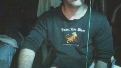 plzmeplz23 Live Image