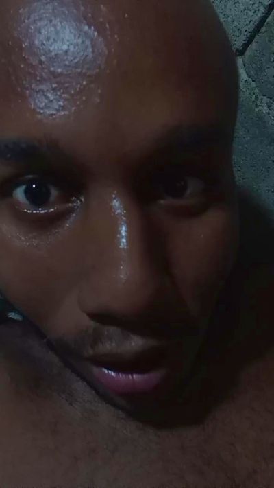 4ndr30 live from Venezuela