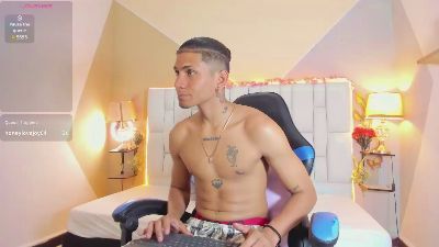 Adan_oriol live from Colombia