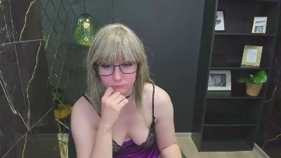 AlanaDreamy live from Estonia