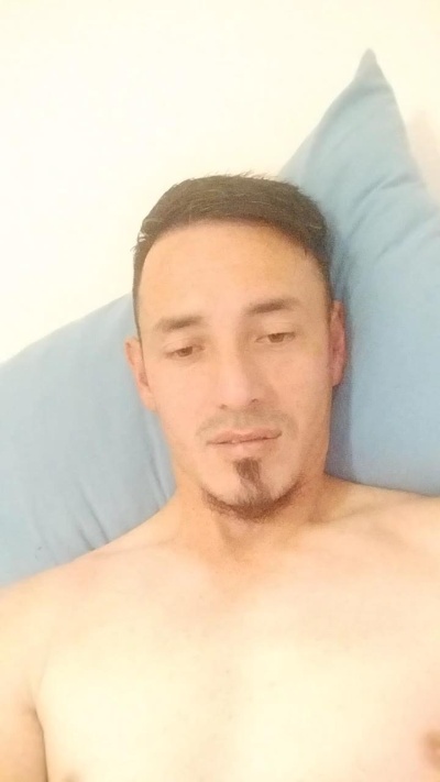 Alessandro23z live from Italy