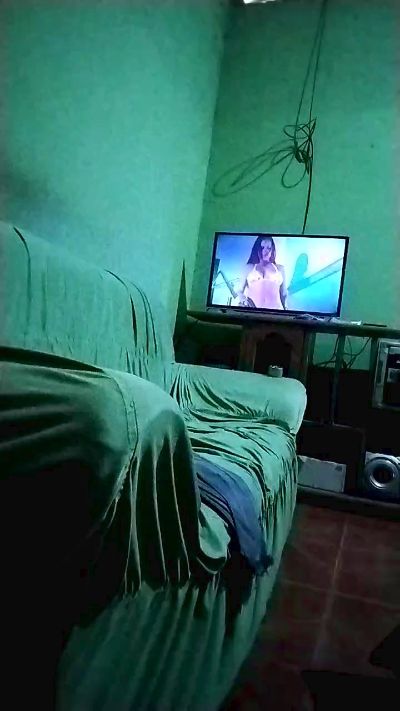 Alisonjuenendun live from Brazil