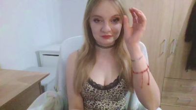 AlmaDesire live from Germany