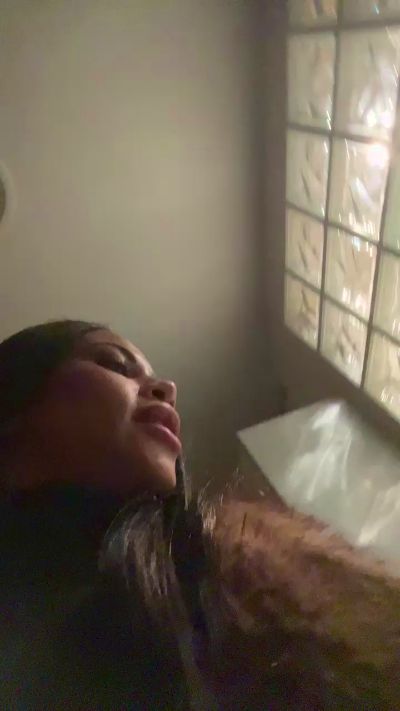 Ana_tgn live from Spain