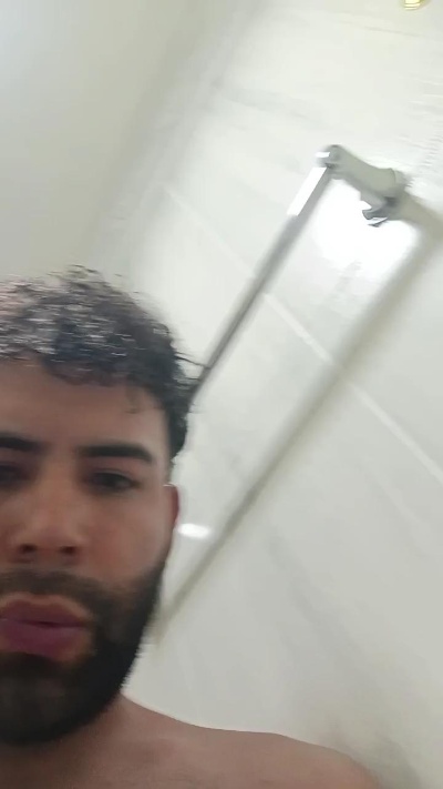 Anthony24flores live from Colombia