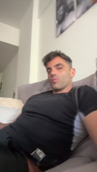 Apolomaxx live from Argentina