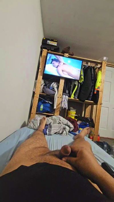 Arevalo30000 live from Canada