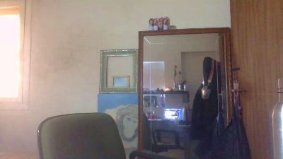 Arielviolet live from Spain