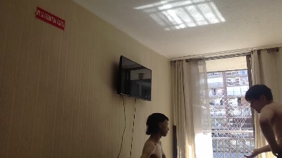 AxelAlbo25 live from Chile