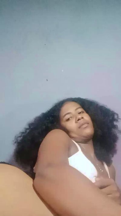 Barbie2372 live from Madagascar