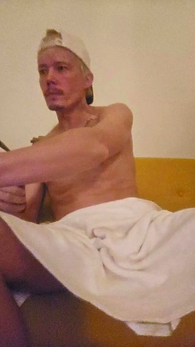 BastianLuma live from Spain