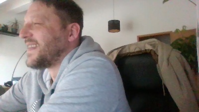 BennyN1983 live from Germany