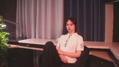 BethannLorimor live from France