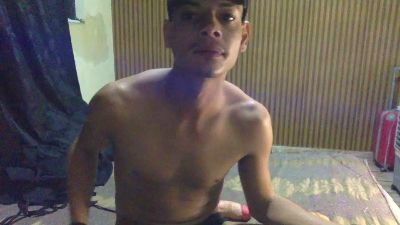 Boy_dot20 live from Brazil