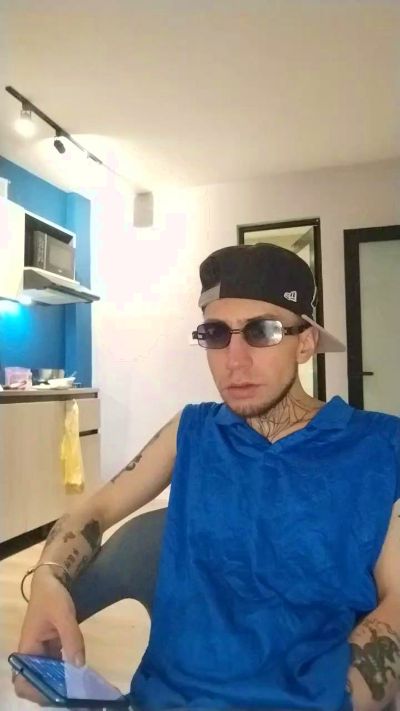 Bran3592 live from Colombia