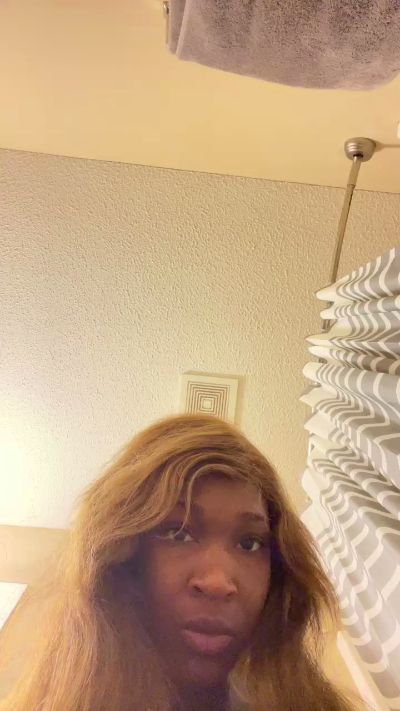 Bubblebootycray live from United States