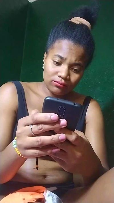 Caramelasu live from Madagascar