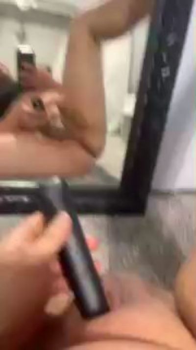 Cashbaby405 live from United States