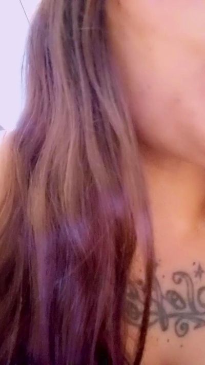 Charlott31 live from Chile