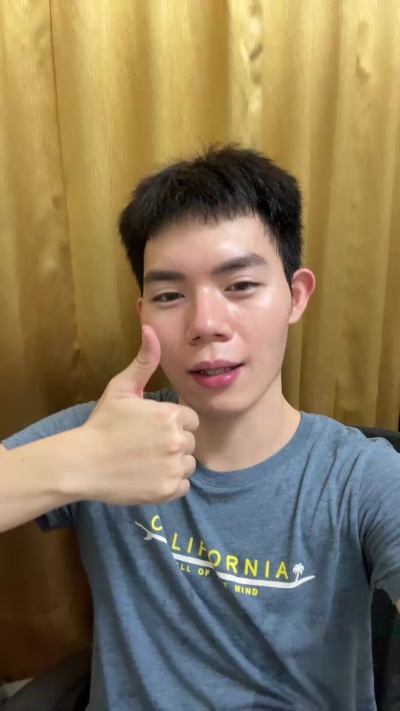 Clauence_0227 live from Taiwan