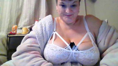 Countryhoney live from United Kingdom