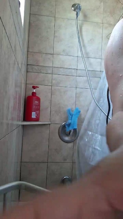 Creamymami69 live from United States