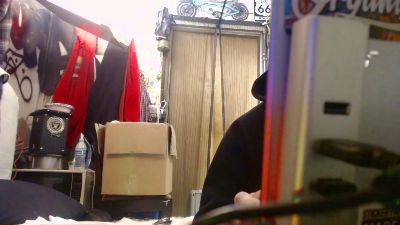 CuriousDD69 live from United States