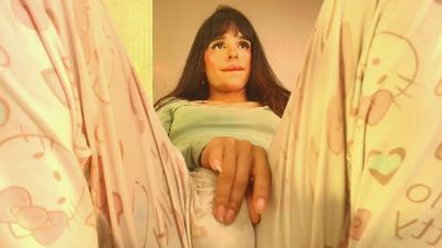 DannaDoll69 live from Colombia