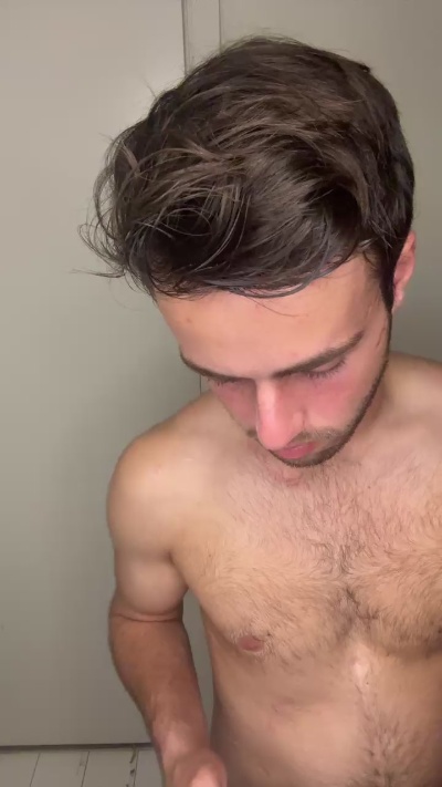 Danny_banks live from United States