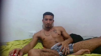 Dannylovexx1 live from Colombia