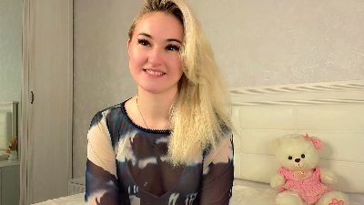 DeedraAuffrey live from Netherlands