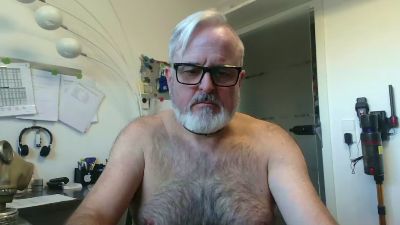 Devoteppslave live from Germany