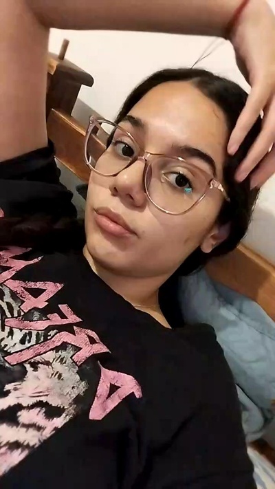 Dulcecelisarg live from Argentina