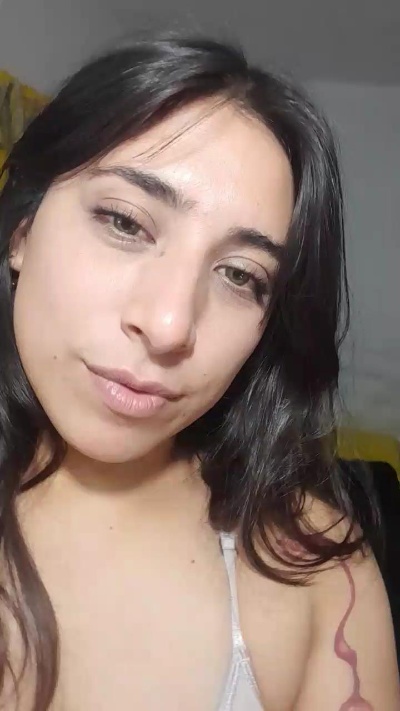 Dulceflorcita live from Argentina