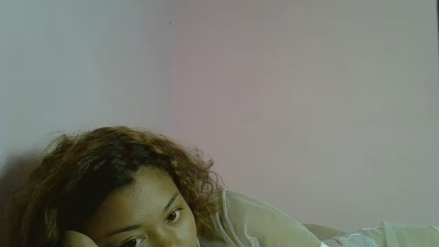 Emiehot live from Madagascar