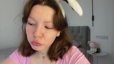 EneidaKneisel live from Georgia