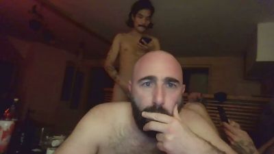 Exhib33800 live from France