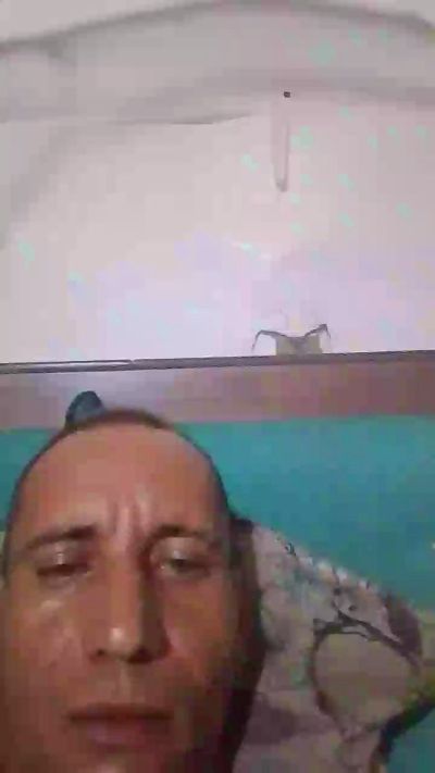 Eyesgreen19 live from Colombia