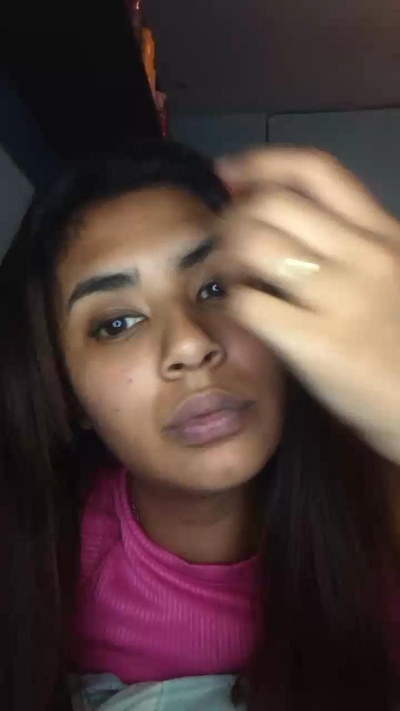 Flor_caliente live from Argentina