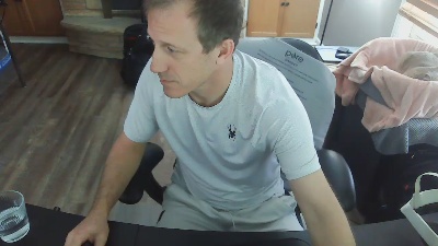 FollowYourLead live from United States