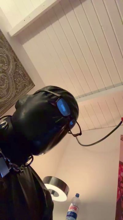 FrankGC2 live from Spain