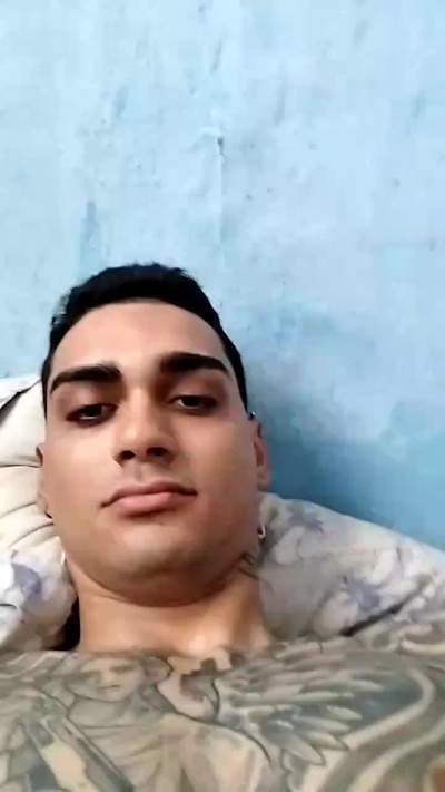 Gatinhorj302 live from Brazil