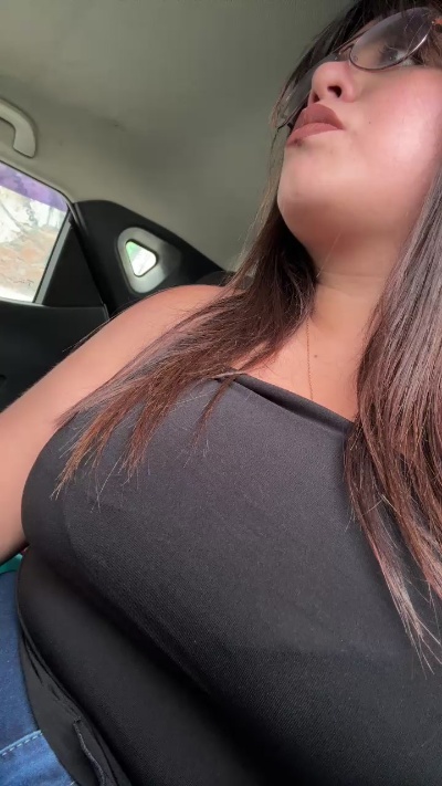 Gatitaabella444 live from Chile