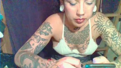 Gatitatristee live from Chile