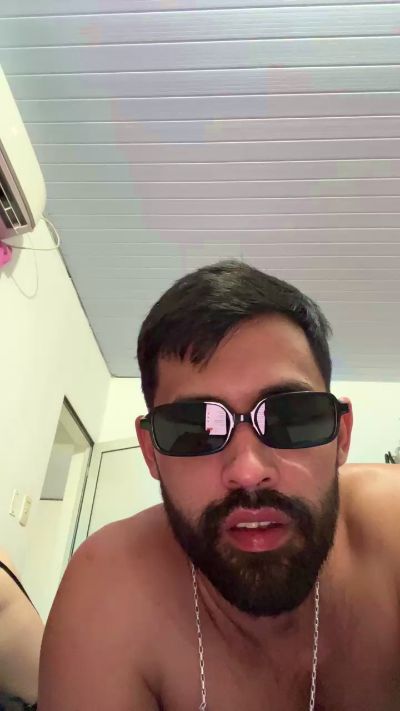 Gggggggvbbl live from Argentina