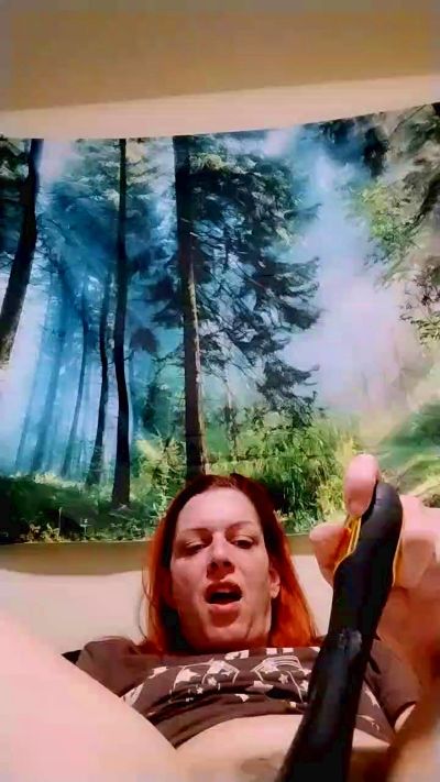 Godslittledevil live from Canada