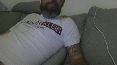 Grossequeue87 live from France