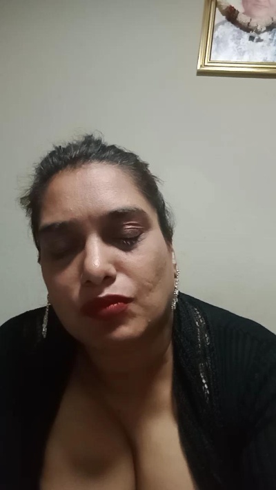 Hottypotty live from South Africa