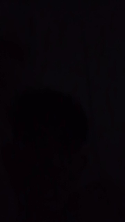 Hwng8889 live from Cambodia