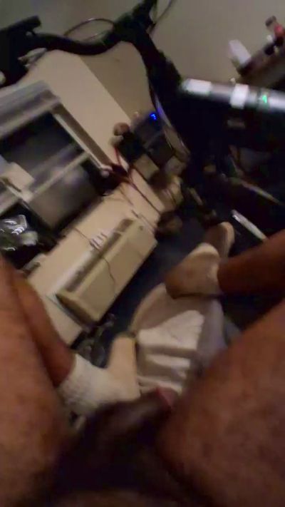 Jamez812 live from United States